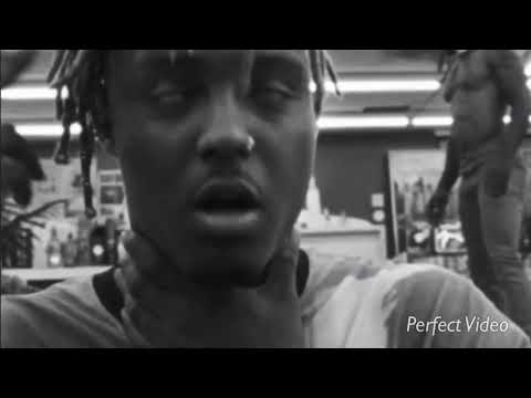 24KGOLDN - Mood feat. JuiceWRLD & Iann Dior