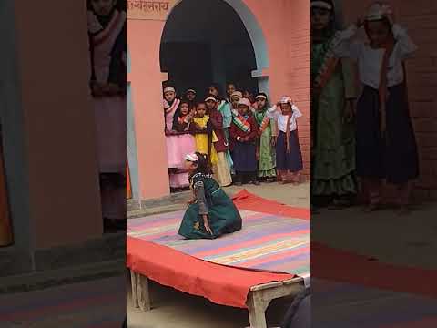 बच्चों द्वारा मनमोहक नृत्य प्रस्तुत करती हुई|#viral video #aijni Baby dance video
