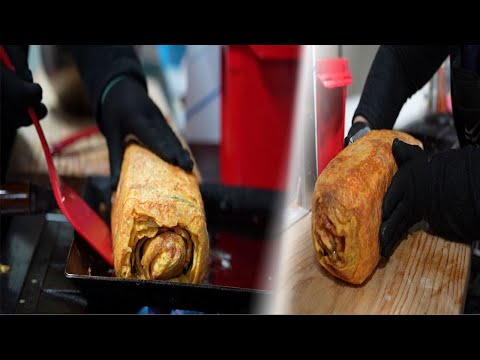 Korean Street Food - 30 eggs! Giant Rolled Egg Omelette