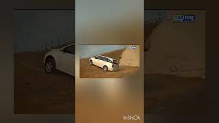 innova vs tata aria