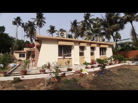 Cosmetic changes to the exterior...of a villa