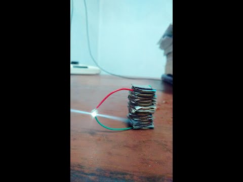 How to make a simple battery | DIY Coin battery | Copper aluminum plate battery. #shorts