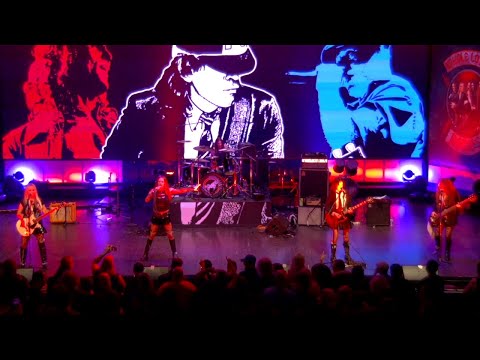 Whole Lotta Rosies / Oceanview Pavilion