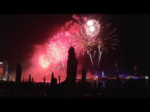 UAE ABUDHABI NEW YEAR 2019 fireworks