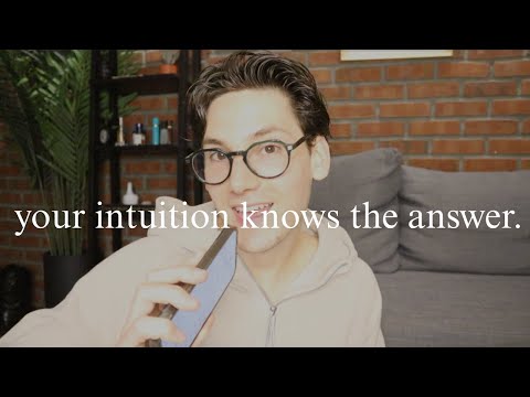 How to Trust Your Gut | A Creative’s Guide to Self-Growth