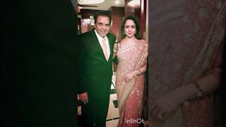 Dharmendra ji with family 😍😍🔊🔊#dharmendra #bollywood #actor #wife #actress #couple #mumbai #husband