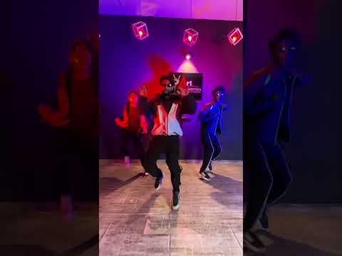 sitara🔥#dance #trending #viral #youtube #youtubeshorts #hiphopdancer #reels #shorts #viralvideo #fun