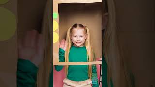 📺 So Much Fun! 📦 Mommy Made A DIY TV From Cardboard 😆