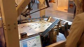 Fast robot manipulator