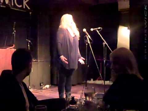 The Brilliant Jen and THAT FABULOUS VOICE!