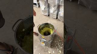 Small vegetable shredder. #foodmachine #restaurant #canteenbusiness