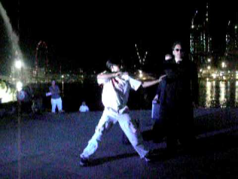Merlion singapore dance