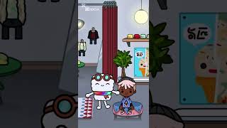 Lala is Jumping and Having Fun #tocaboca #tocaadventure #tocashorts #pazugame #pazu #tocabocaworld