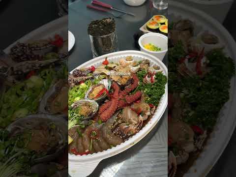 It like we ate the whole aquarium in Korea busan ?