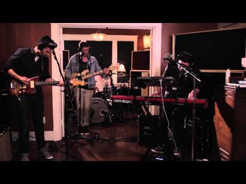 "Idle Warning" - Daniel Ellsworth & The Great Lakes // Brite Session