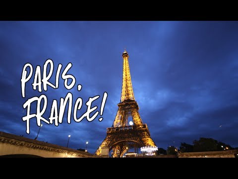 VLOGGING IN PARIS!