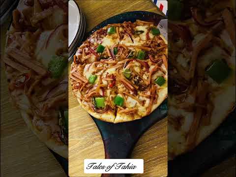 Outing #shotsviral #reelsfypシ #reelsvideo #reelsfb #outing #pizza #pizzatime#foodie #foodlover #food