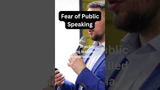 Conquering Stage Fright:  Surprising Facts to Overcome Fear of Public Speaking! 🎤😰