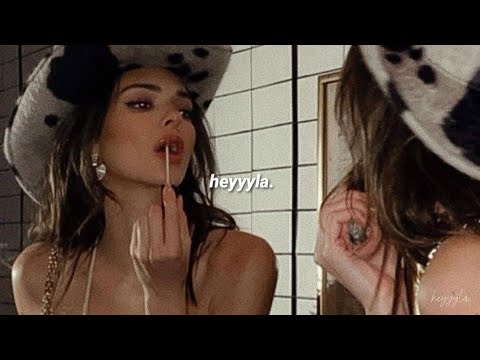 NIKI - Lowkey (slowed+reverb+lyrics)