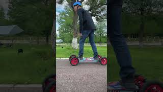 Ride around on this youthful and energetic Atrax electric skateboard. #esk8 #electricskateboard