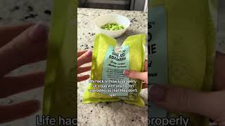 Keep veggies organized in the freezer #lifehackvideo #lifehacks