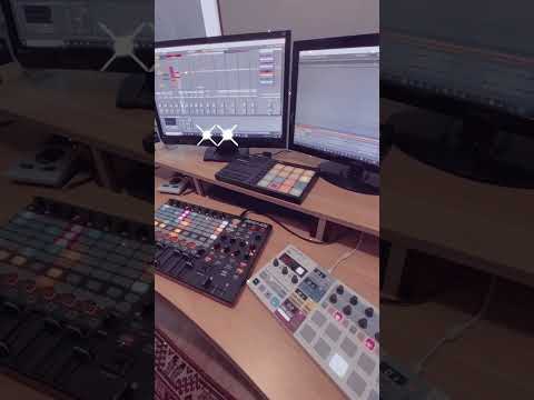 So many knobs ✨ work in progress #melodichouse #melodictechno #grooves