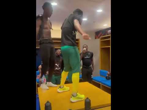 Mfundo Vilakazi Dances to the U20 AFCON Final! | Changeroom Celebration