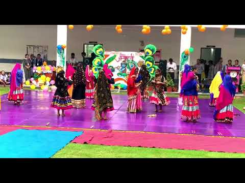 Dance performance on Independence day 