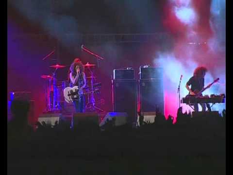 Wolfmother - Another Brick in the Wall Part 2 (Live Marés Vivas Festival 2012)