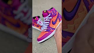 Being a custom shoe artist…🎨 #customshoes #customsneakers #artistsoninstagram #custommade #shorts