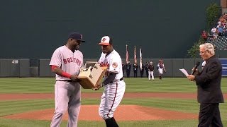 BOS@BAL: オルティスに悪名高いダッグアウトフォンが与えられる