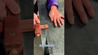 Woodworker's Creativity: Innovative Simple Tool for Trimming Excess Wood Veneer