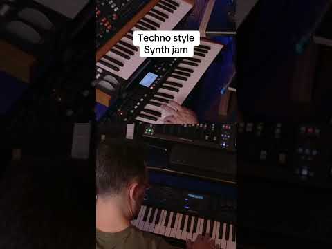 Techno style synth jam #synth #synthwave #synthesizer #musicproducer