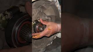 Clutch berring #frontiermotorsworkshop #fmw
