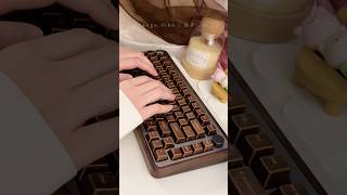 wooden keyboard + metal keycaps =