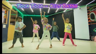 Toca Toca - Kids Batch #redarrowsinstitute #dance #kidsbatch #tocatocatoca