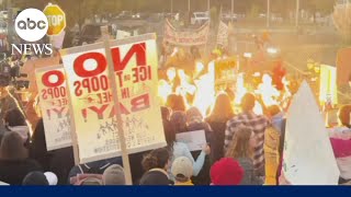 Federal immigration agents arrive in the San Francisco Bay Area