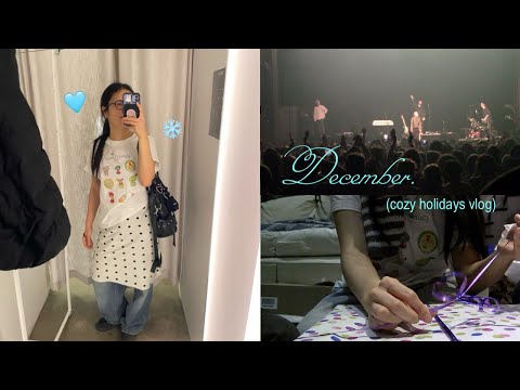 i spent the holidays surrounded by loved ones and opened so many presents ☃️ (dec vlog)