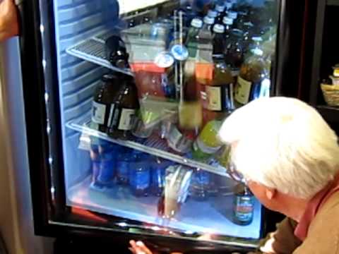 fridge-collapsing: smooth;