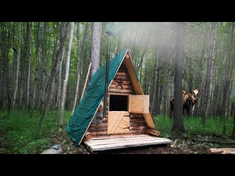 SHELTER ALONE. Installing a HOT stove. MINI PORCH made of LARGE planks