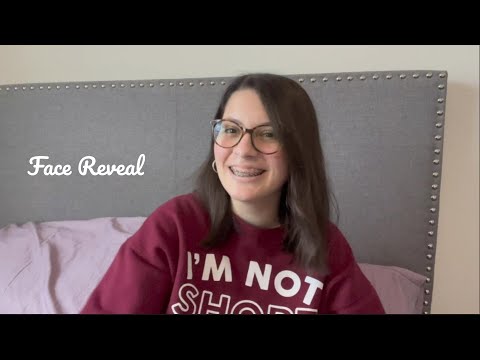 Face Reveal and Official Intro for the Channel! | ThatWunFanGurl