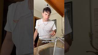 Lavaboda kaşık yıkıyorsundur #shorts #tiktok #keşfet