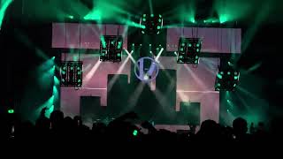 Tally (First Live Performance) | Twenty One Pilots at Hersheypark Stadium