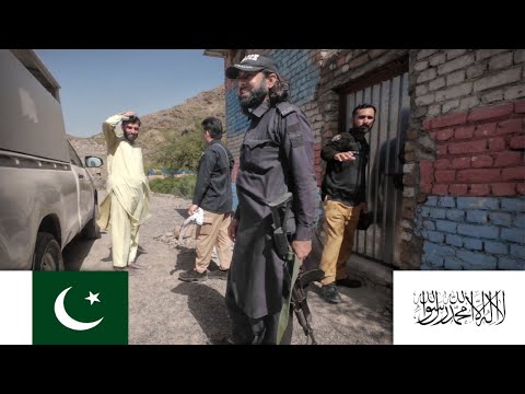 Entering AFGHANISTAN at the world's worst border (Torkham, Pakistan) 🇦🇫