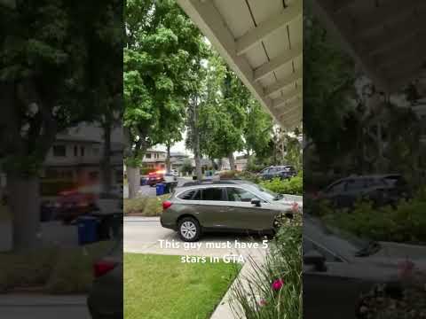 #Stolenvehicle avoids a ton of #police at a residential dead end #policechase #socal #arcadia