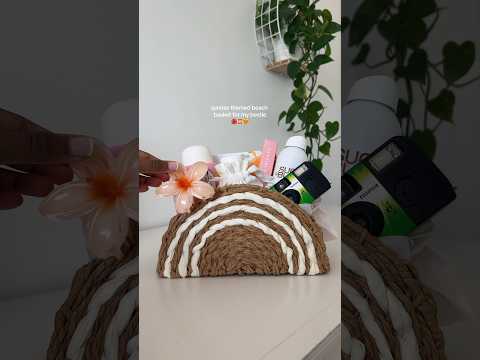 sunrise themed beach basket | aesthetic gift ideas summer sol de janeiro sun bum summer fridays cam