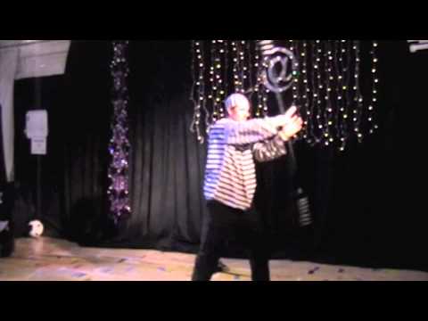 Spinning @ Christmas Party 2009 Part 3