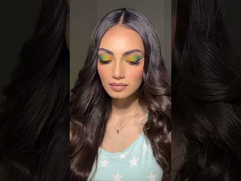 Rainbow eyeshadow 😊🌈would you try this makeup look? #shorts  #promakeupartist #colorfuleyeshadow