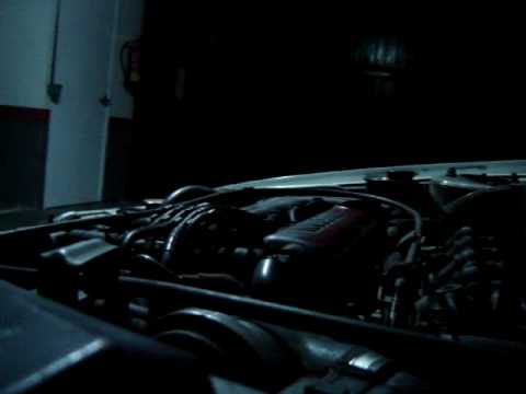 Nissan Primera eGT - Acelerando en Vacio hasta 7000RPM