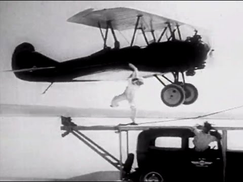 1932 Wing Walker transfers to moving car - Ford / Movie Theater promotion